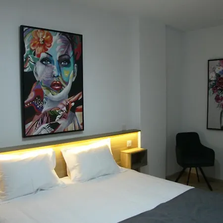 Bay Apartment
