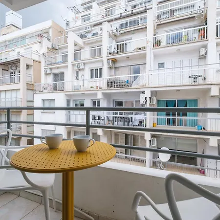 Appartamento Bay Larnaca